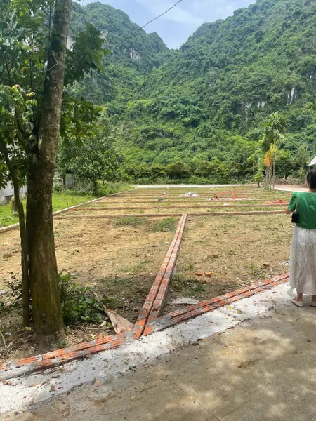 CHỈ 300TRIỆU - dt: 60m - mt: 6m (sẵn sổ riêng) full thổ cư tại Lương Sơn, Hòa Bình