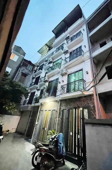 Cho thuê nhà nguyên căn ngõ 299 Hoàng Mai, 35m2 x 5 tầng, 4 ngủ, 4 wc 15 triệu/tháng