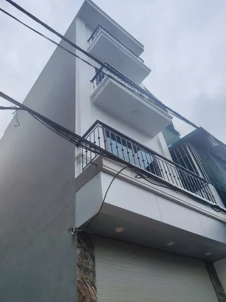 CHỈ NHỈNH 5 TỶ -NHÀ ĐẠI HƯNG-LẠC THỊ ĐẸP MỚI KÍNH KOONG