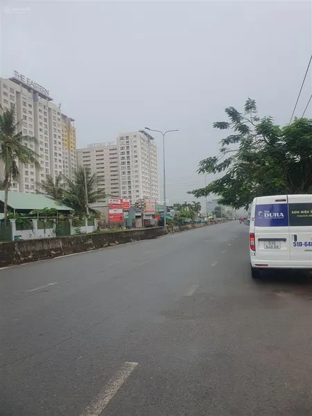 Bán nhanh 84m2 đất nền mặt tiền đường liên phường quận 9 giá tốt