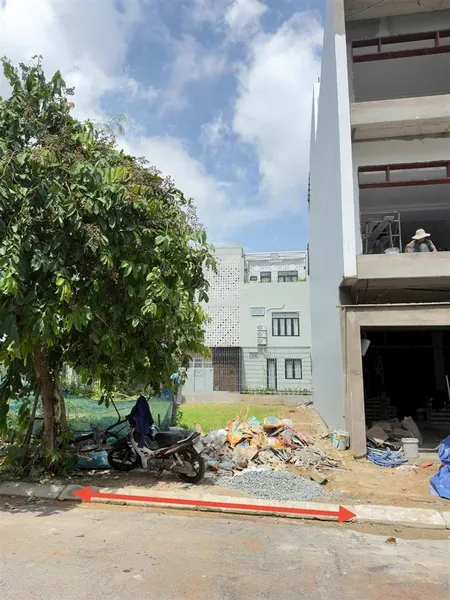 Bán đất mặt tiền gần ubnd phường hoà khánh mới,gần biển diện tích lớn 100m2