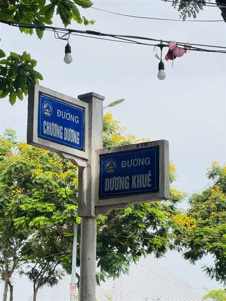 Hàng hiếm, mt chương dương 26,5 tỷ 100m2, quý khách hàng đầu tư em bình để biết thêm tt