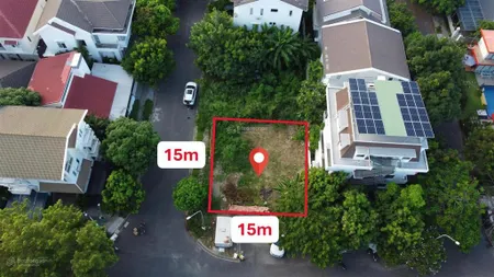 Bán lô góc 2 mặt tiền siêu đẹp khu biệt thự biển an viên tp nha trang , có sổ hồng giá chỉ 86 triệu