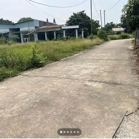Lô đất mặt tiền đường bê tông sổ hồng riêng góc 2 mặt tiền. thổ cư