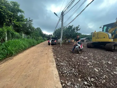 Bán đất tại xã hàng gòn, 2,3 tỷ, 1101m2, mặt tiền 8m, pháp lý đầy đủ, giá tốt, đẹp