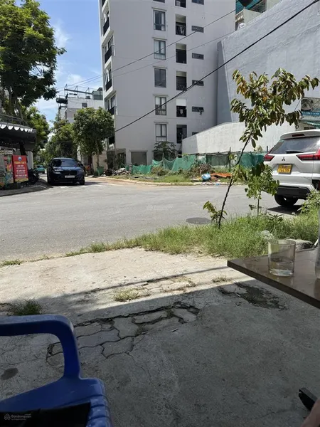Góc 2 mt siêu hiếm mt biển mỹ khê dt 110m2 cơ hội để đầu tư