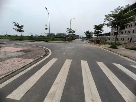 Bán đất 99m2 tại gia đông, 4,9 tỷ, mặt tiền 5m, pháp lý đầy đủ