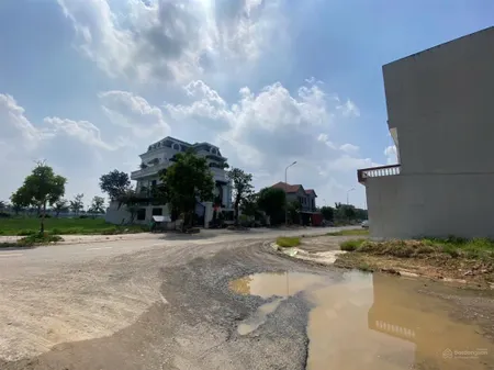 Bán 100m2, mặt tiền 5m hướng đông nam khu đồng thảy nảy, thanh trù giáp nam vĩnh yên