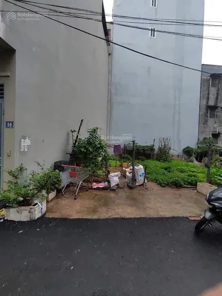 Cực hiếm, cần bán gấp đất la khê, hà đông, ô tô vào đất, 50m2 mt 4m, giá chỉ 8 tỷ