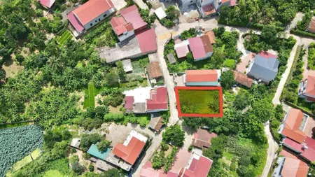 Lô đất thuộc khu dân cư tại thái bạt, tòng bạt, mt 14m, nở hậu, cách trung tâm xã, trường học 2km