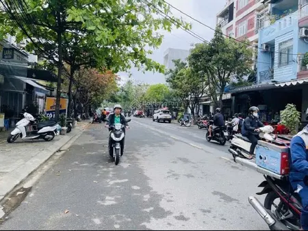 Vip! bán đất lô góc tặng nhà 300m2, 38,99 tỷ mt phó đức chính q. sơn trà