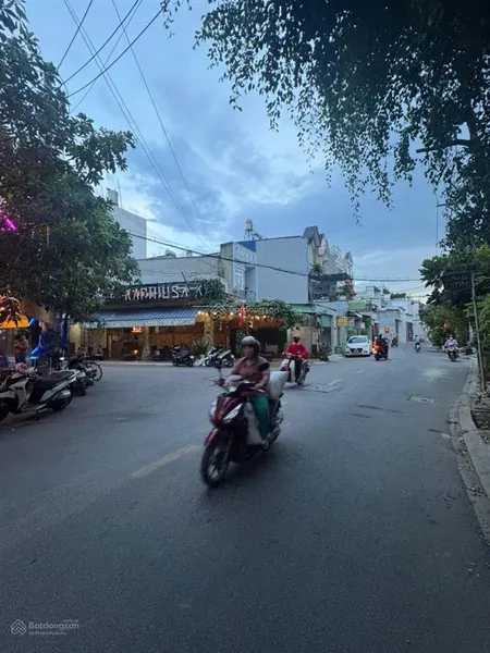 Đất mặt tiền, ngay an sương,có nhà c4 5x25m (125m2), đường 10m, giá 6.79 tỷ