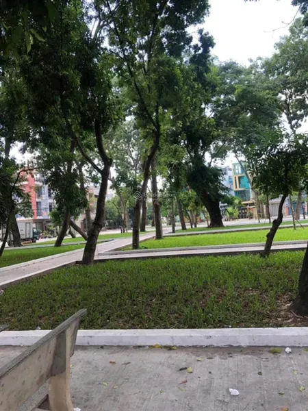 Bán đất vị trí đẹp đối diện công viên mặt tiền đường số 41 khu dân cư tên lửa, dt 4,5x23m