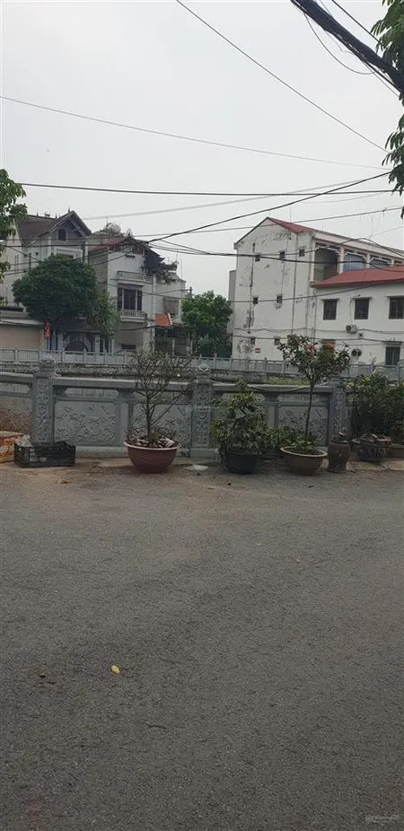 Bán đất thụy phương bắc từ liêm 221m2 mt 12m lô góc thoáng sáng ô tô đỗ tránh view hồ