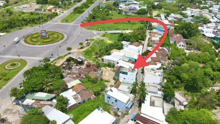 Cần bán mặt tiền đường núi cấm 2 vĩnh thái phường nam trang giá tốt