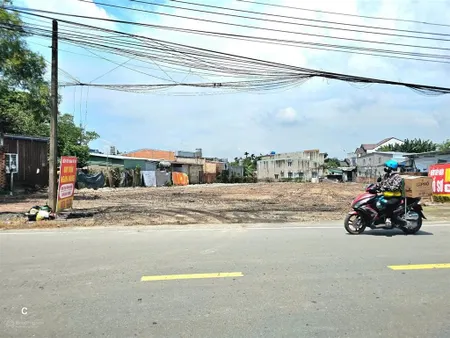 Đất thổ cư 60m (odt) mặt tiền nguyễn hữu cảnh dt 5x24m, giá tốt, có hỗ trợ vay nh, sổ sẵn