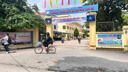 S 65m2, mt 4,80m nở hậu , ngõ rộng 4m dân cư đông đúc , tiện ích xung quanh ngập tràn .