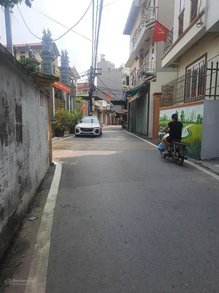 Đất trạm trôi hoài đức ô tô vào đất, đường thông, gần ql 32, dt 36m, mt 4m, nhỉnh 3,x tỷ