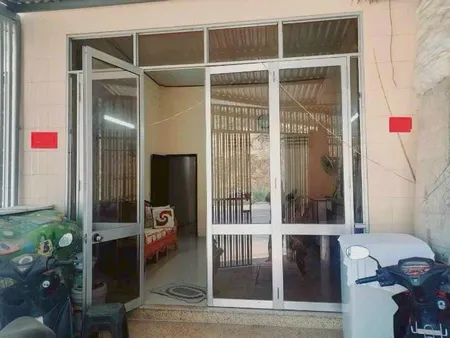 BÁN NHÀ ĐẸP NGAY MẶT TIỀN PHONG CHÂU