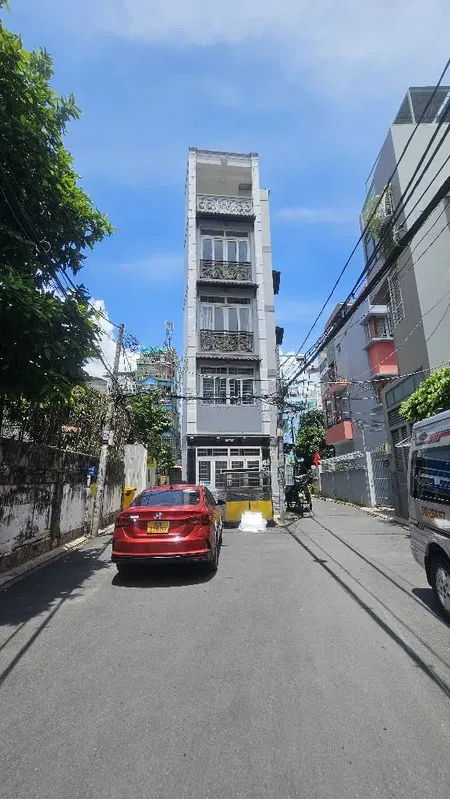 Bán đất 217m² ngang 8 HXH Thích Quảng Đức Phú Nhuận