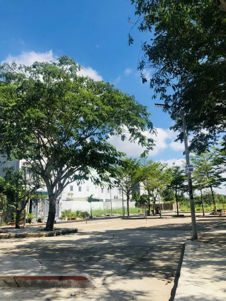 Đất KDC 1368 Lê Văn Lương, đối diện công viên