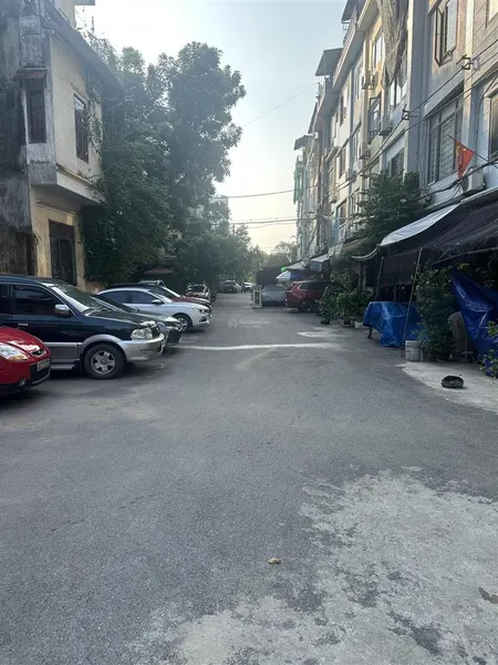 Bán nhanh 40m2 phố văn hội, trước nhà ô tô tránh