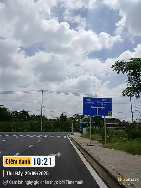Cần bán gấp 200m² đất long phước ngay khu đại học luật cơ sở 3 giá cực rẻ, rẻ nhất thủ đức