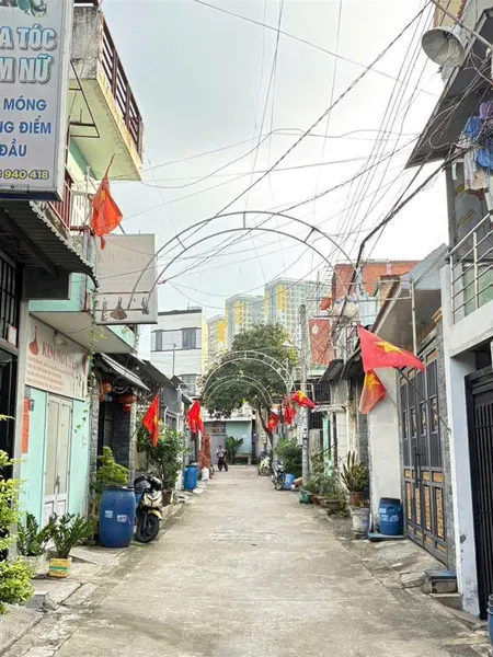 Bán đất ngang 7,6m gần làng đại học quốc gia p.bình an tp.dĩ an