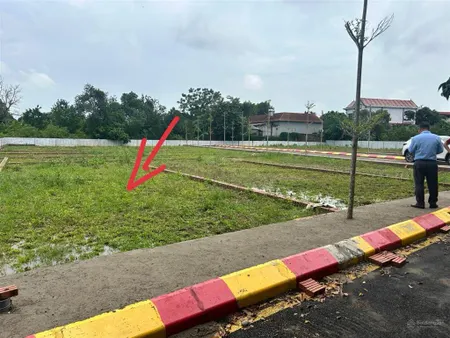 Rẻ 3 giá so với xung quanh lô đất 109m2 full thổ, 500m ra quốc lộ 21 , đường xe tránh giá 3.1 tỷ