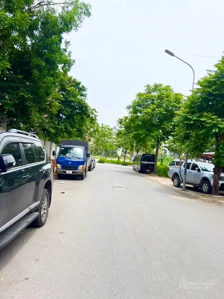 Lô góc siêu vip phố trần đăng khoa long biên dt90m mt17m giá 29,7 tỷ vỉa hè nhiều ô tô tránh kinh d