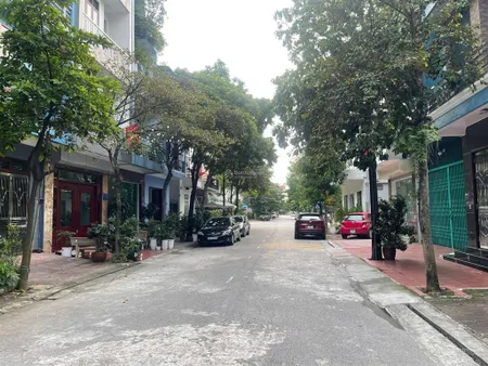 Bán lô đất mặt nguyễn tự cường yna
