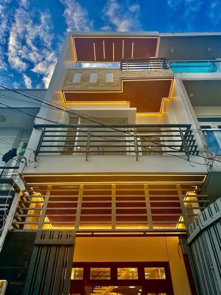 🍀 HIẾM -- HẺM 7M XE HƠI VI VU - KHU VIP LÊ VĂN QUỚI - GIÁP TÂN PHÚ - NHÀ 3 TẦNG KIÊN CỐ MỚI ĐẸP - 56M2 - 4*14M - SỔ ĐẸP VUÔNG VỨC HOÀN CÔNG ĐỦ - SÁT MẶT TIỀN - HẺM AN NINH - GIÁ CHỈ HƠN 5 TỶ XÍU🌹