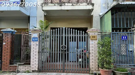 Cho thuê NR 4PN, 3WC, DTSD 220m2, giá siêu hời 6tr, ở Nguyễn Tấn Kỳ, Trần Phú, Quảng Ngãi