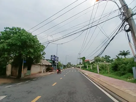 Bán đất 200m² ngang 8.3m Mặt tiền đường gần Đại học Luật Long Phước