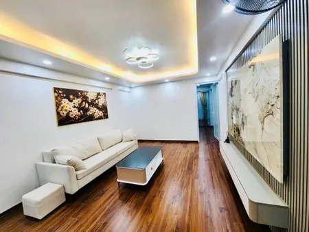 TẬP THỂ CÁT LINH 90m2 chào 5,5 tỷ- SANG XỊN MỊN - 3 NGỦ, 1PK, 1 BẾP, 2 WC - 3 THOÁNG  - TRUNG TÂM QUẬN ĐỐNG ĐA