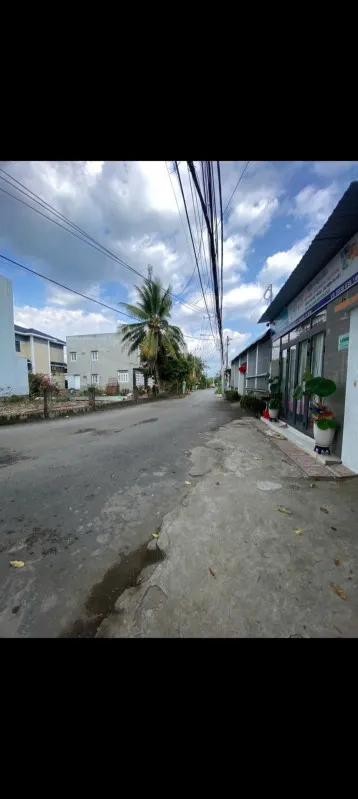 Bán đất 56m² ngang 4m full thổ giá rẻ gần chợ Long Phước