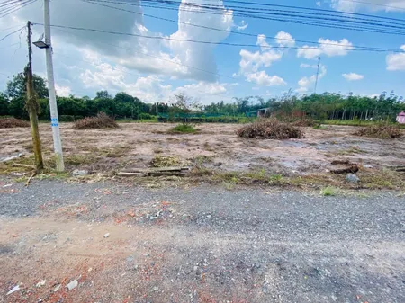Bán đất 2152.4m² ngang 5m giá 3.6 tỷ Xã Lộc Ninh