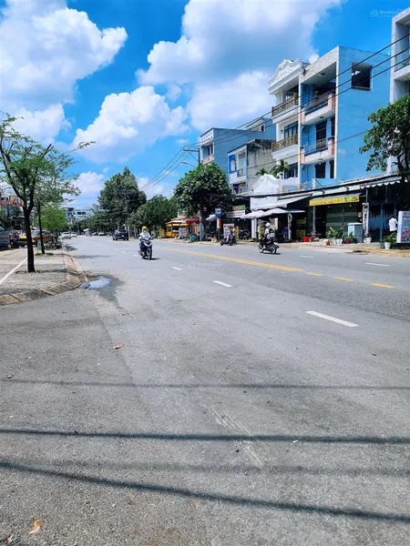 Nhà hẻm xe hơi, 1 trệt 1 lầu, 52m2, sổ riêng. 3.9 tỷ còn thương lượng