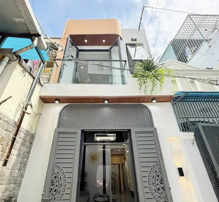 Chủ định cư nước ngoài cần bán gấp nhà lê văn sỹ phú nhuậnhcm.giiá 2ty7.dt40m2(4mx10m) hẻm oto