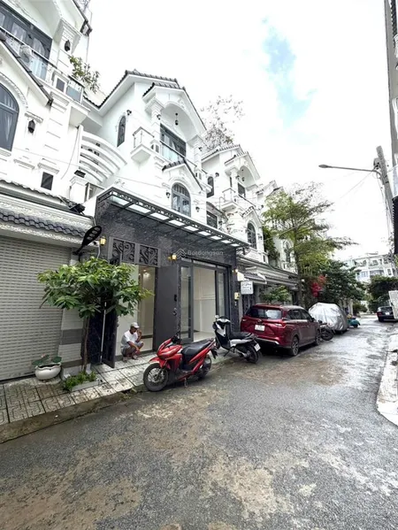 Bán nhà riêng tại huỳnh tấn phát, phú xuân, nhà bè, hcm, 8,25 tỷ, 80m2 hot! uy tín