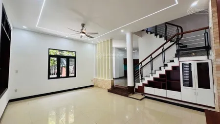 Lô góc 2 mặt kiệt oto thông vi vu, 30m ra mặt tiền trần văn dư