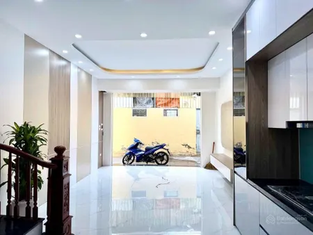 Bán nhà phúc lợi long biên, gần vinhomes, công viên, 40m, mt 4m chỉ hơn 6 tỷ