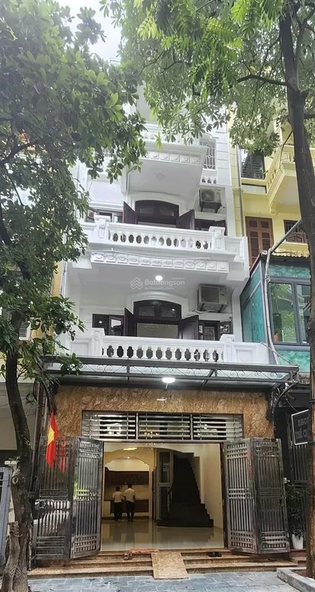 Bán nhà mặt phố to xuân quỳnh tt cầu giấy, diện tích 68m2 x 5 tầng x mt 5m2. trước nhà oto tránh