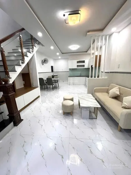 Cực hiếm chỉ 1 phút ra đầm sen bao công chứng giá 3,39 tỷ dt 42,4m2 khuông việt tân phú