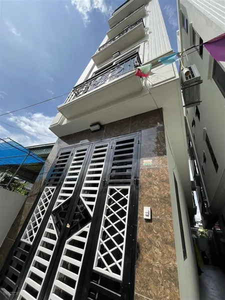 Nhà đẹp 5 tầng vân canh ô tô đỗ cổng gần chợ sát vành đai 3.5 chỉ 5.5 tỷ