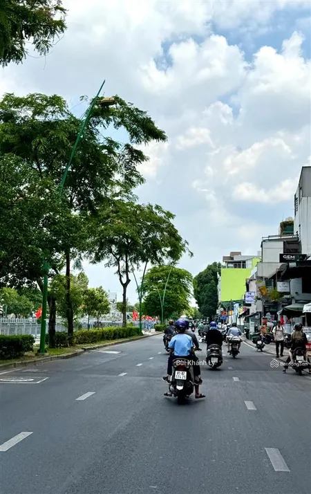 Bán nhà quận 3 hẻm nhựa 6m lê văn sỹ, ngay trường sa 3 tầng 60m giáp q1