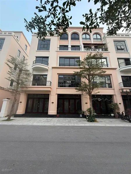 Chính chủ cần ra gấp 52m2 vin 2 gần công viên, giá chỉ 7,9 tỷ nhận nhà ở luôn sổ đỏ lâu dài