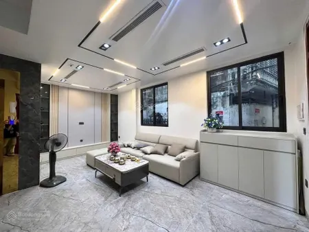 Bán nhà bồ đề, dt 38m2 * mt 5.5m * 6 tầng thang máy thoáng sáng, ô tô chỉ 15m, gần wellspring