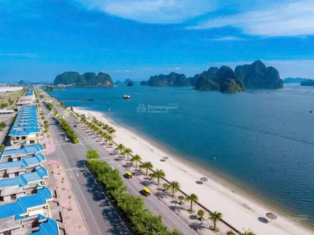 Em cần bán 1 căn nhà vincom 75m2 đất xây dựng 4 tầng 286m2 xd nằm trong khu trung tâm thành phố