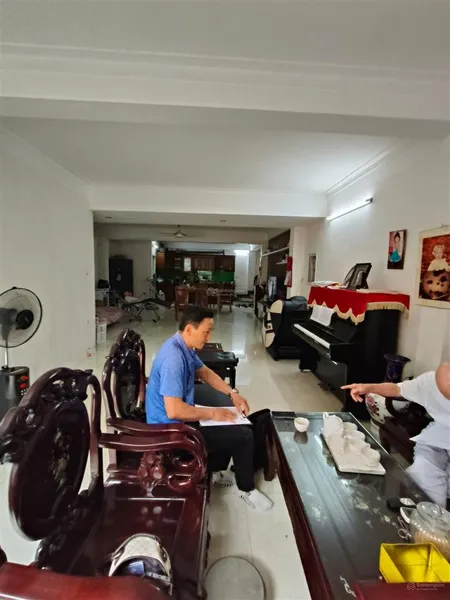 Bán nhà hoàng đạo thành. khu phân lô, 100m2 chỉ 29.9tỷ